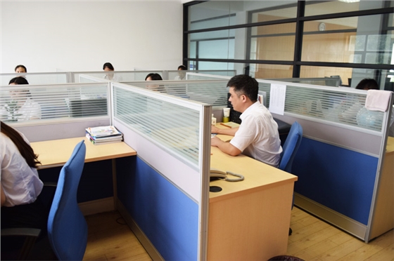 信基辦公室環(huán)境 信基辦公室環(huán)境